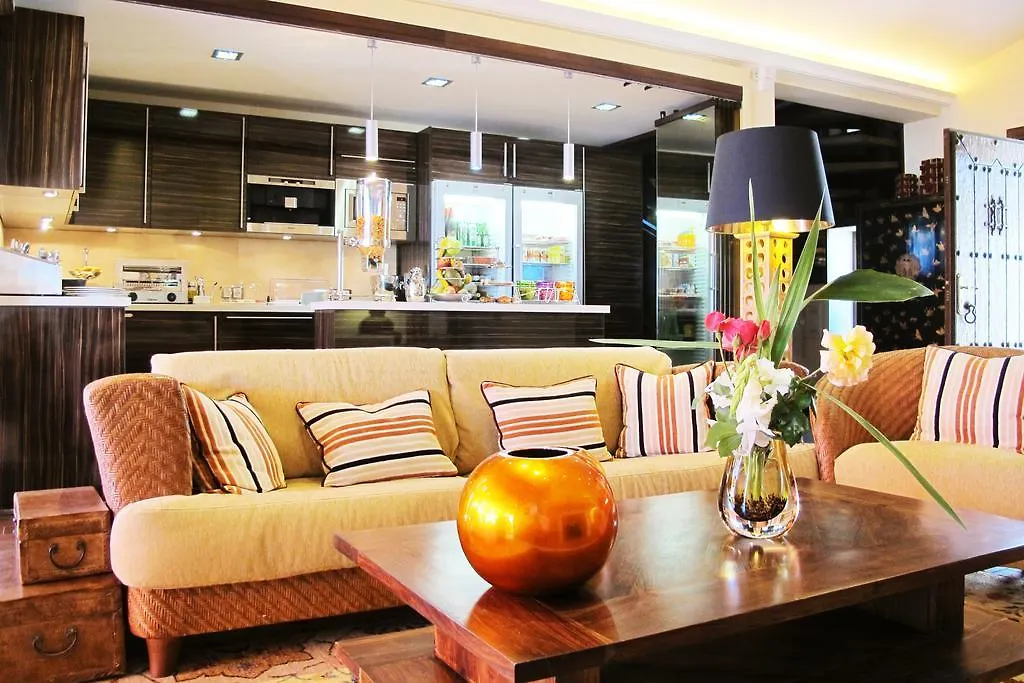 Sunny Dom Boutique Hotel Marbella Bed & Breakfast